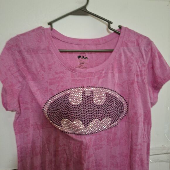 A Batman Emblem Women's Pink T-shirt Studded Sparkly Comic Print Casual XL - Picture 4 of 8